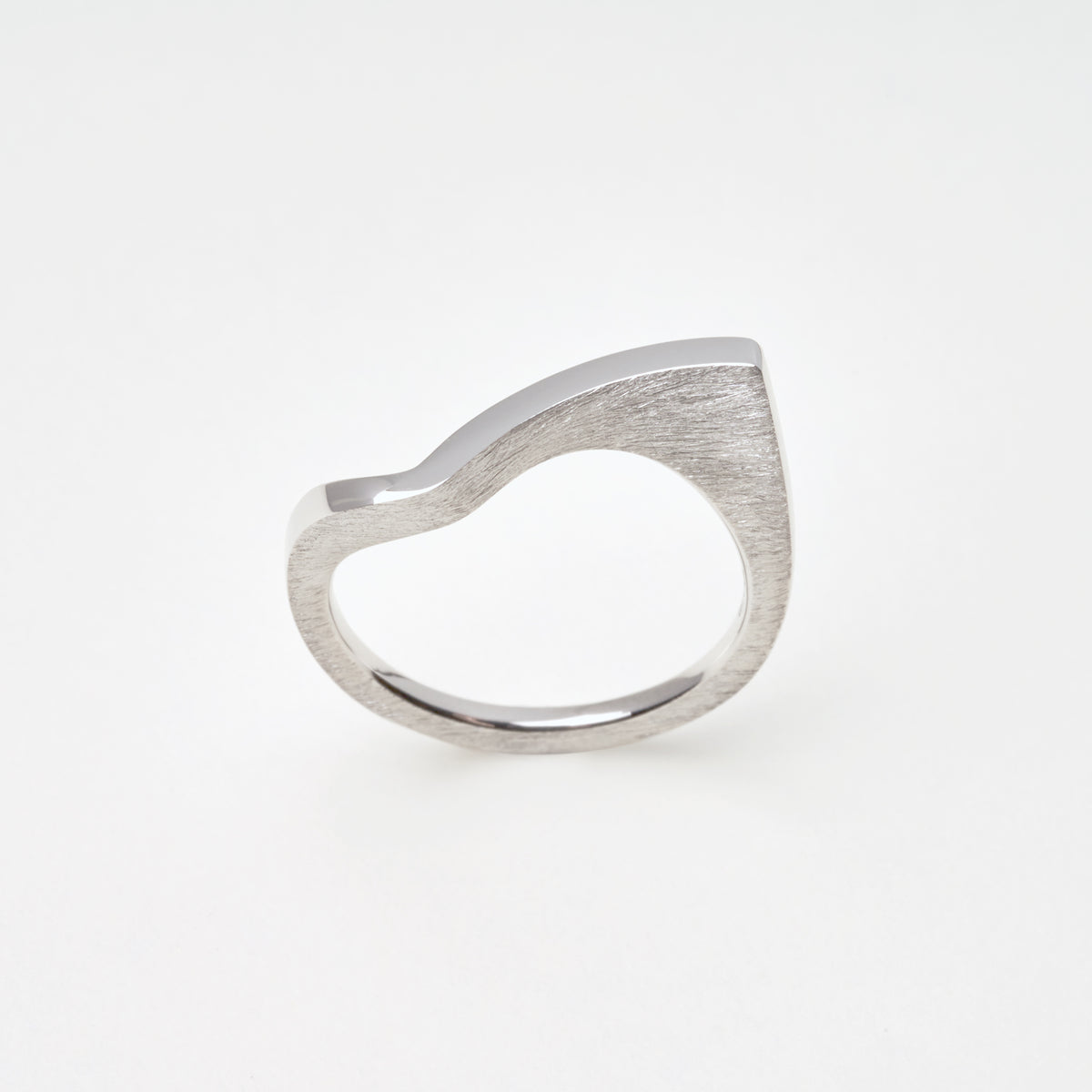 Noru [ノル] Pt950/K18 Ring/Sterling Silver 925 – MENTOSEN