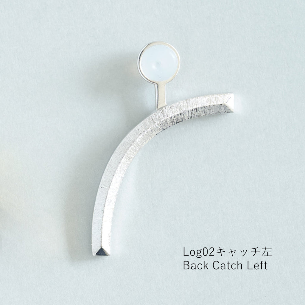Log[ログ]02　シルバー 925 ピアス＆バックキャッチ 立体的　面白いカタチ　つや消し　MENTOSEN めんとせん　メントセン