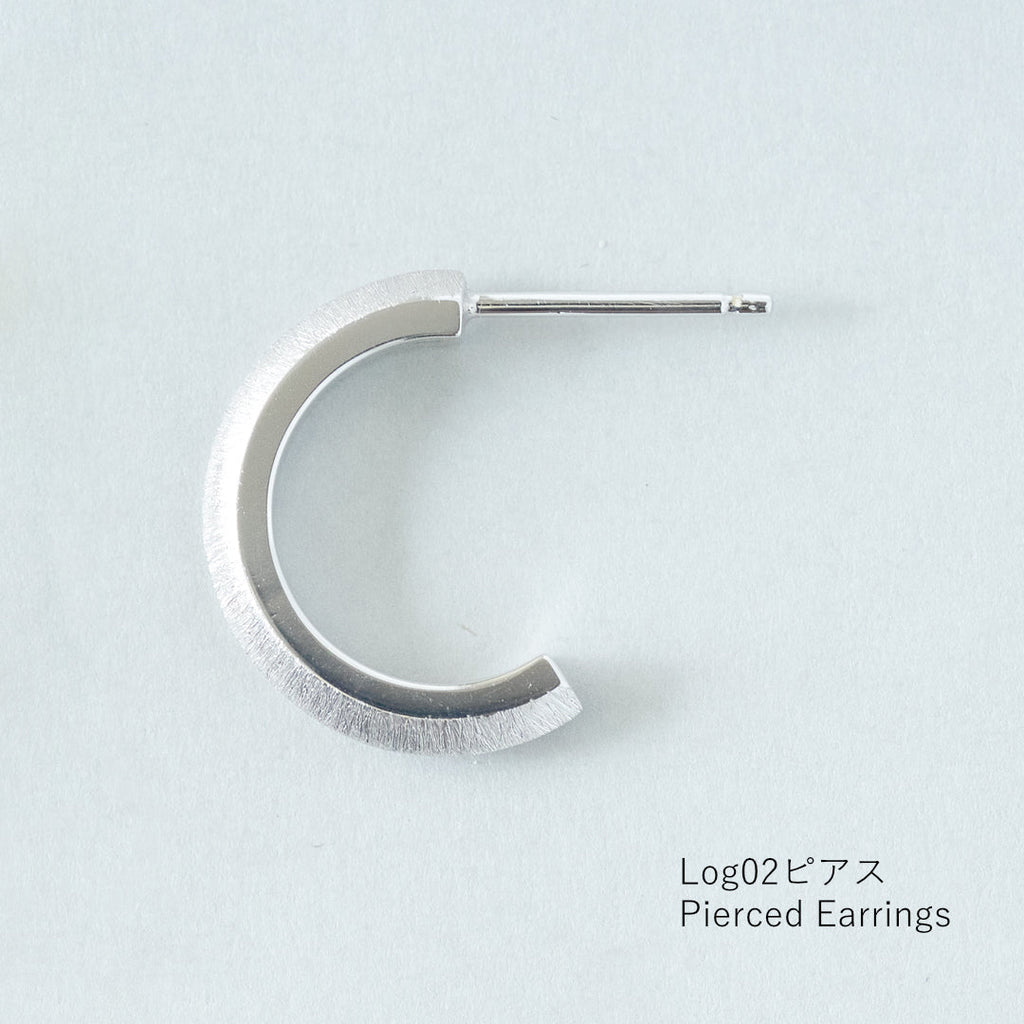 Log[ログ]02　シルバー 925 ピアス＆バックキャッチ 立体的　面白いカタチ　つや消し　MENTOSEN めんとせん　メントセン