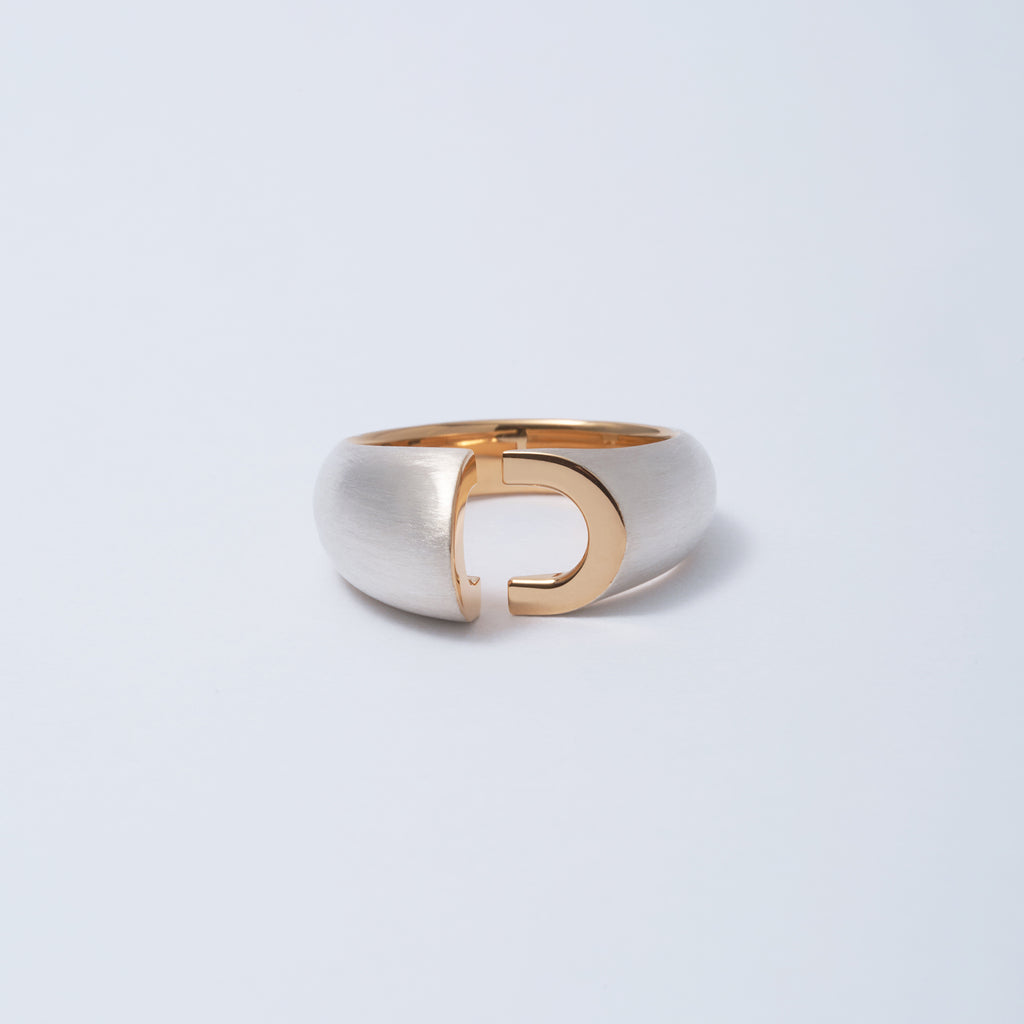 Log[ログ]-Yon リング Silver9250 　倒して正面から　MENTOSEN メントセン