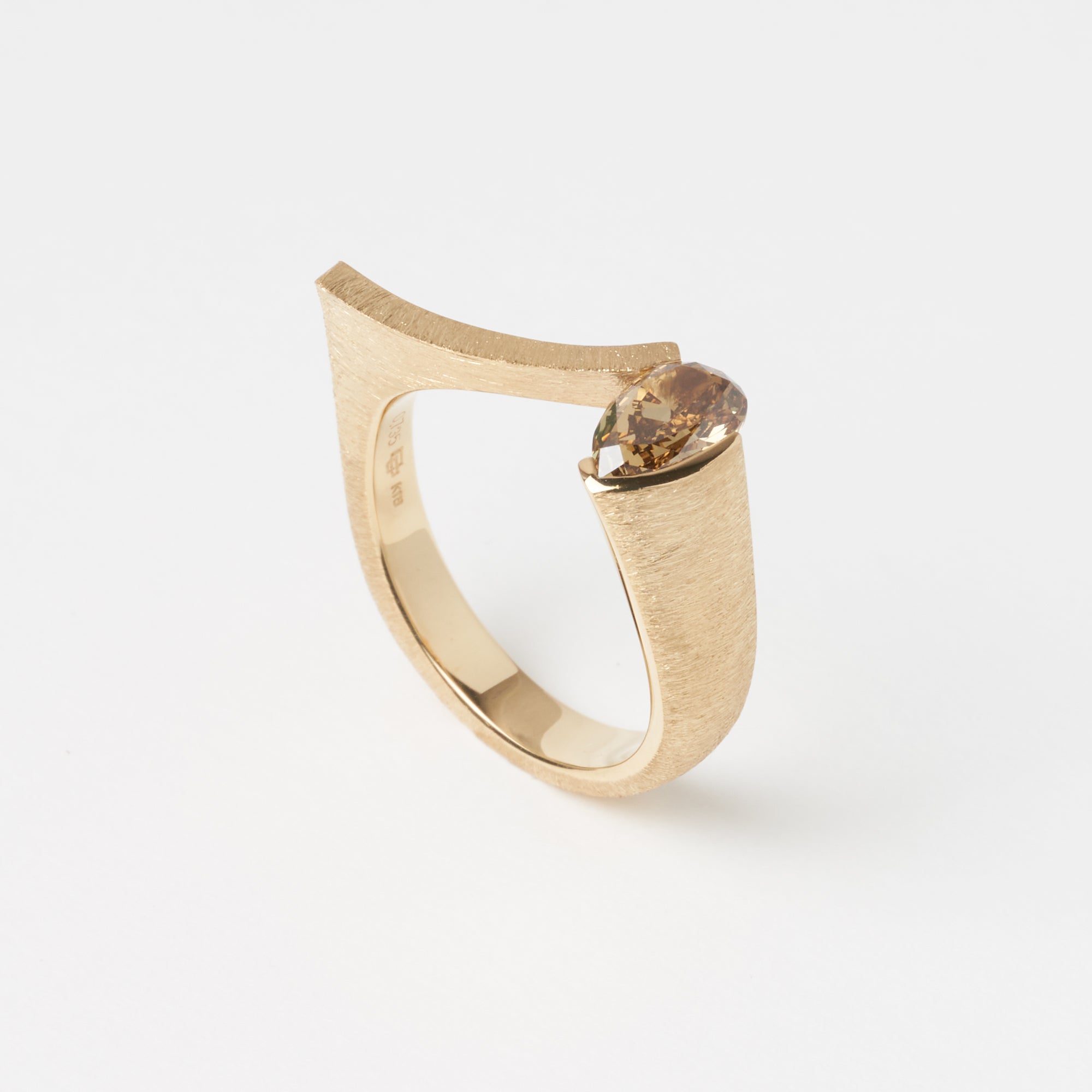 ENGAGEMENT RINGS – MENTOSEN