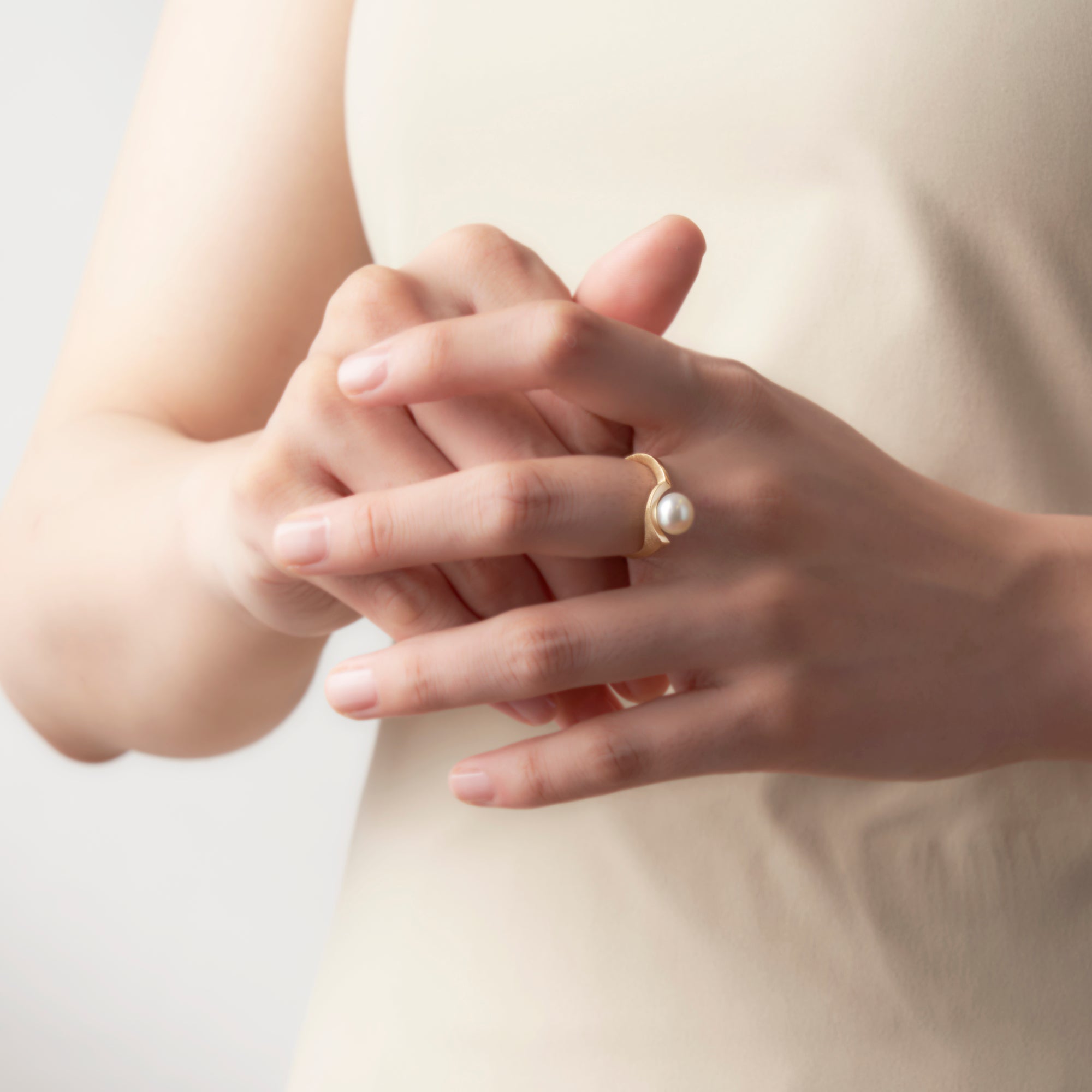 Oru [おる] K18YG Akoya Cultured Pearl Ring – MENTOSEN