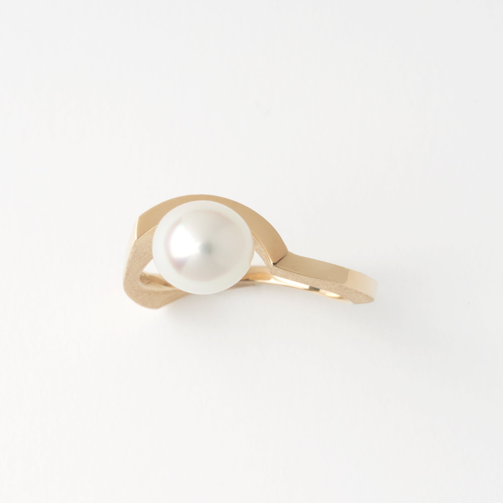 Oru [おる] K18YG Akoya Cultured Pearl Ring – MENTOSEN