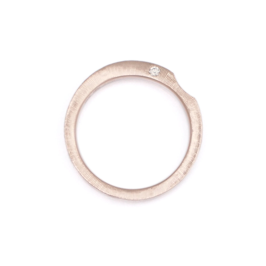 Sorow[そろう] K10 リング ピンクゴールド ダイヤ入り モダンデザイン マリッジリング 日常づかい 結婚指輪 ウェディング つや消し 曲線 カーブ MENTOSEN