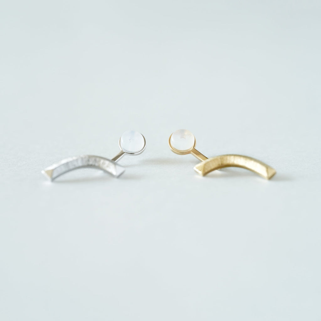 Log[ログ]01　シルバー 925 ピアス＆バックキャッチ 立体的　面白いカタチ　つや消し　MENTOSEN めんとせん　メントセン