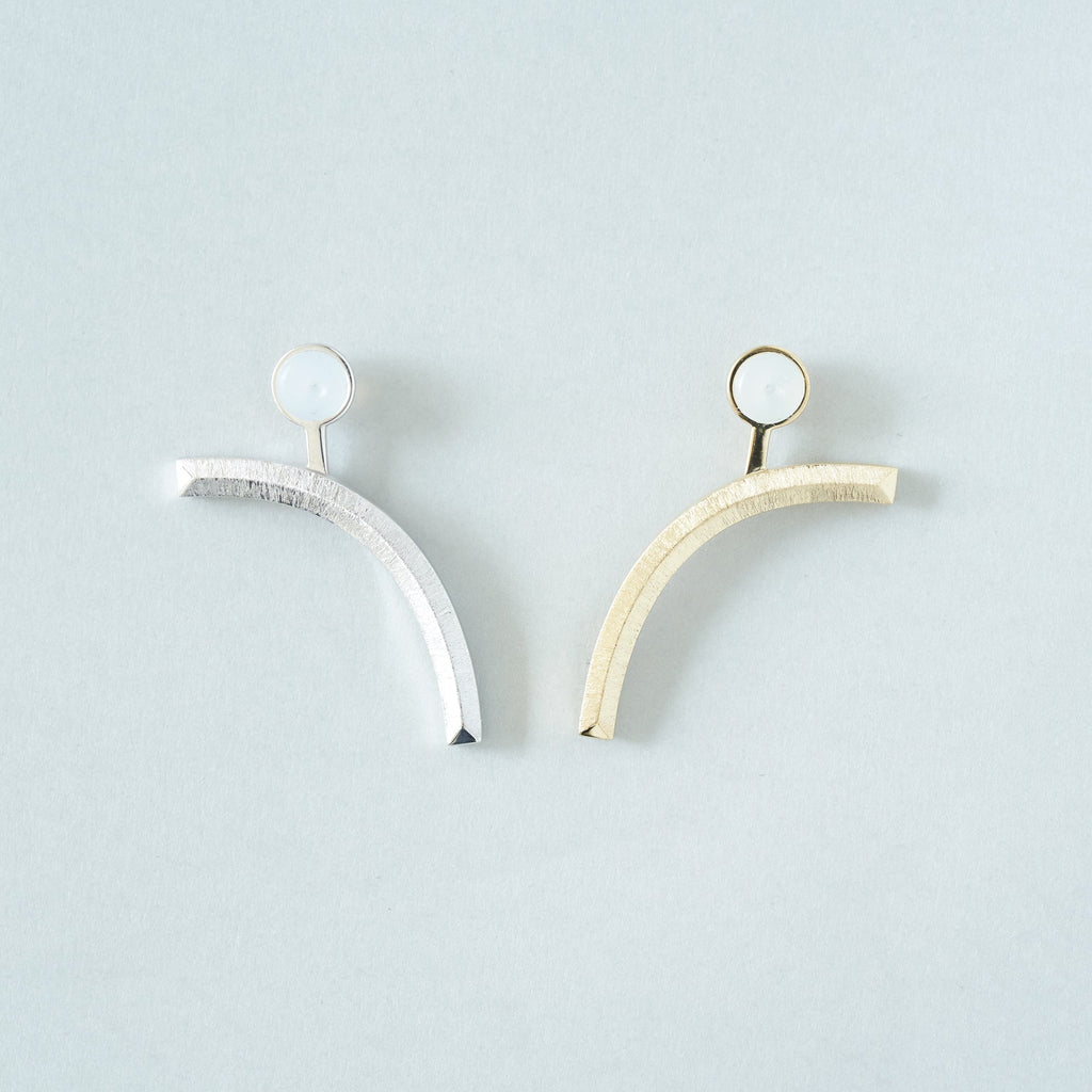 Log[ログ]02　シルバー 925 ピアス＆バックキャッチ 立体的　面白いカタチ　つや消し　MENTOSEN めんとせん　メントセン