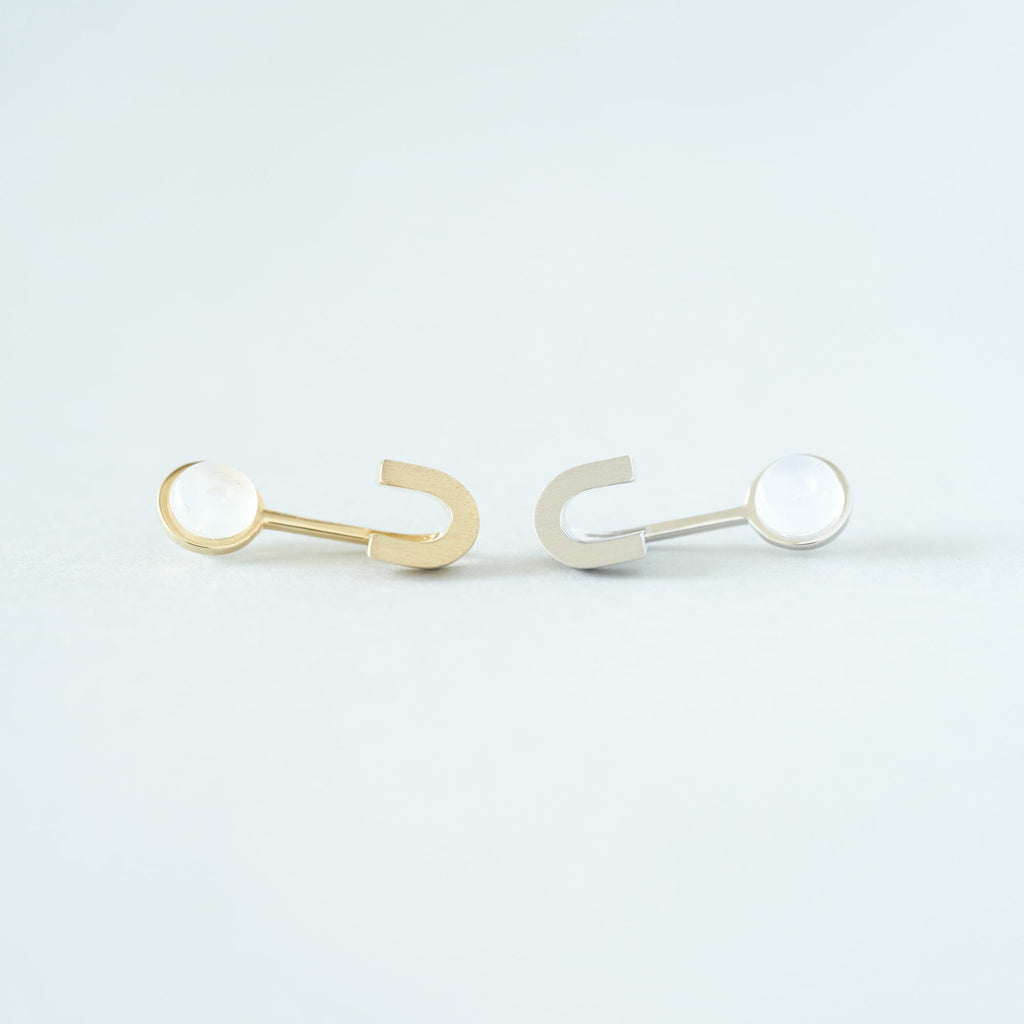 Log[ログ]04　シルバー 925 ピアス＆バックキャッチ 立体的　面白いカタチ　つや消し　MENTOSEN めんとせん　メントセン