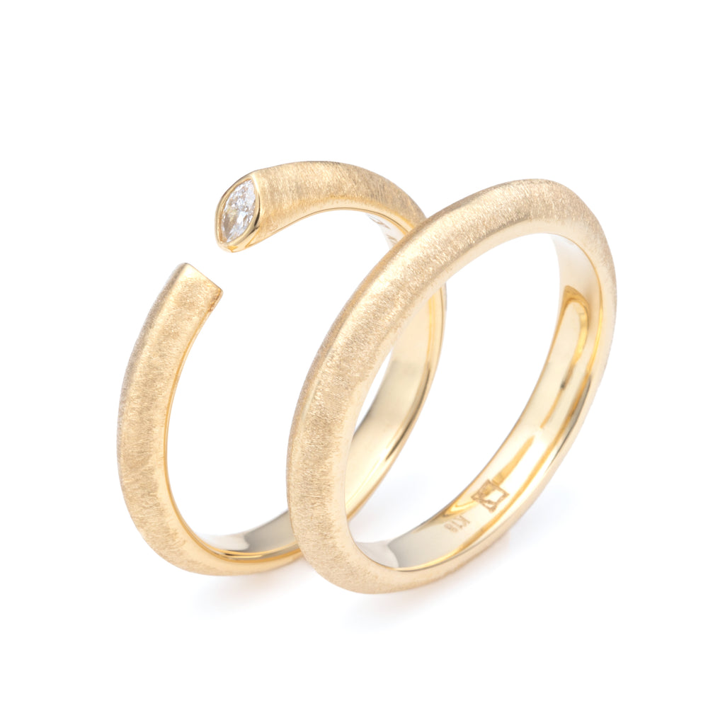 Kakeru[かける] K18 ダイヤモンドリング 婚約指輪　結婚指輪　マリッジリング ウェディングリング ゴールド シンプル デザイン マーキスダイヤ つや消しMENTOSEN