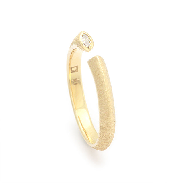 Kakeru[かける] K18 ダイヤモンドリング 婚約指輪　結婚指輪　マリッジリング ウェディングリング ゴールド シンプル デザイン マーキスダイヤ つや消しMENTOSEN