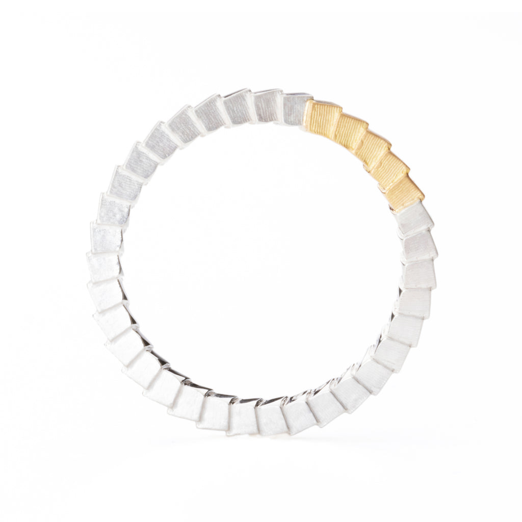 Shikaku[しかく] Pt950 K18 リング 結婚指輪 マリッジリング ウェディングリング プラチナ 金 コンビリング 日常づかい 連続模様 幾何学 キューブ 四角 デジタル MENTOSEN