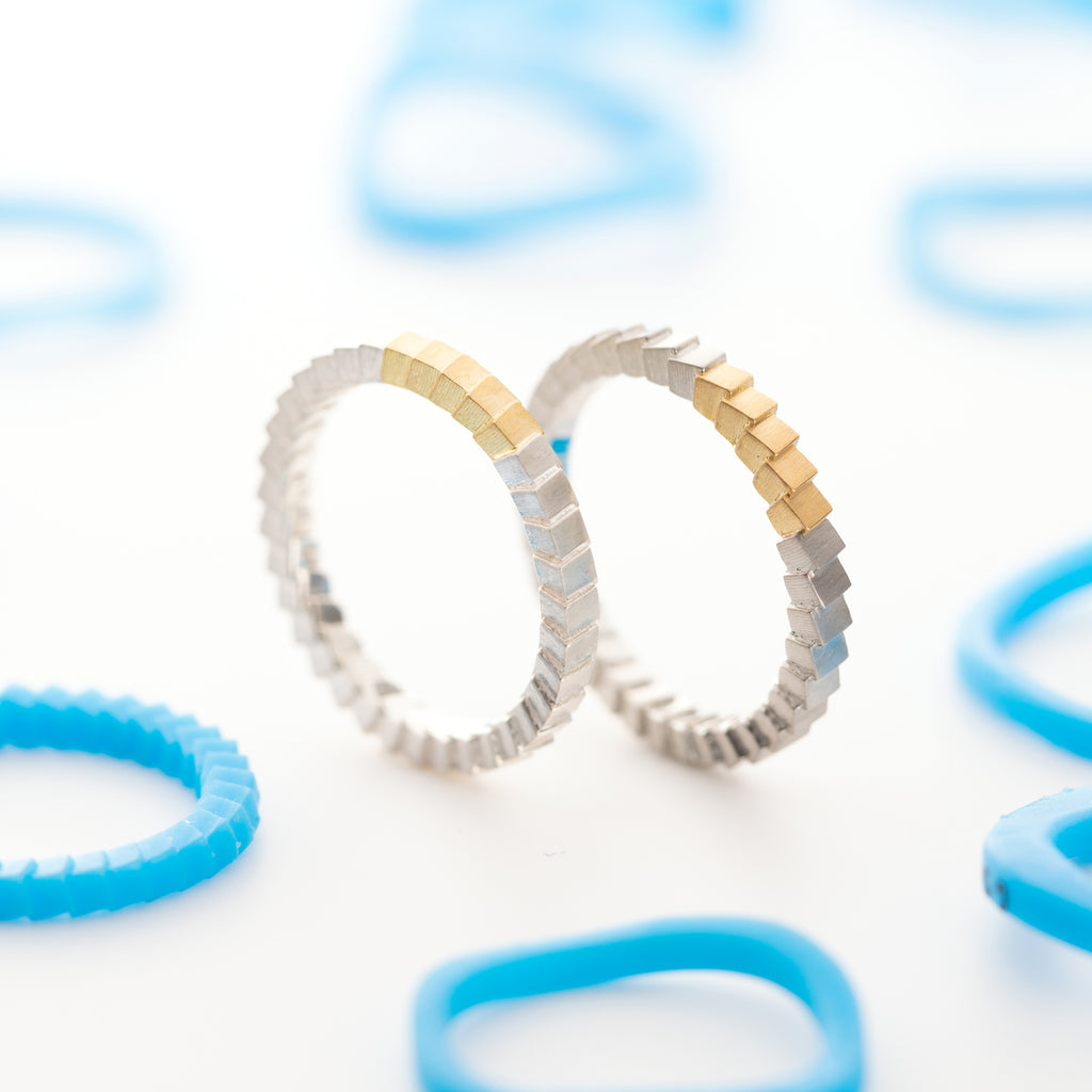 Shikaku[しかく] Pt950 K18 リング 結婚指輪 マリッジリング ウェディングリング プラチナ 金 コンビリング 日常づかい 連続模様 幾何学 キューブ 四角 デジタル MENTOSEN