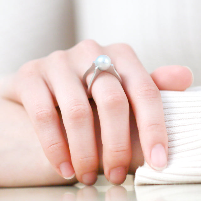 Pearl combination ring 15号【未使用】 White, Pearl, Ring, in Oxidized 925 Sterling Silver - Etsy